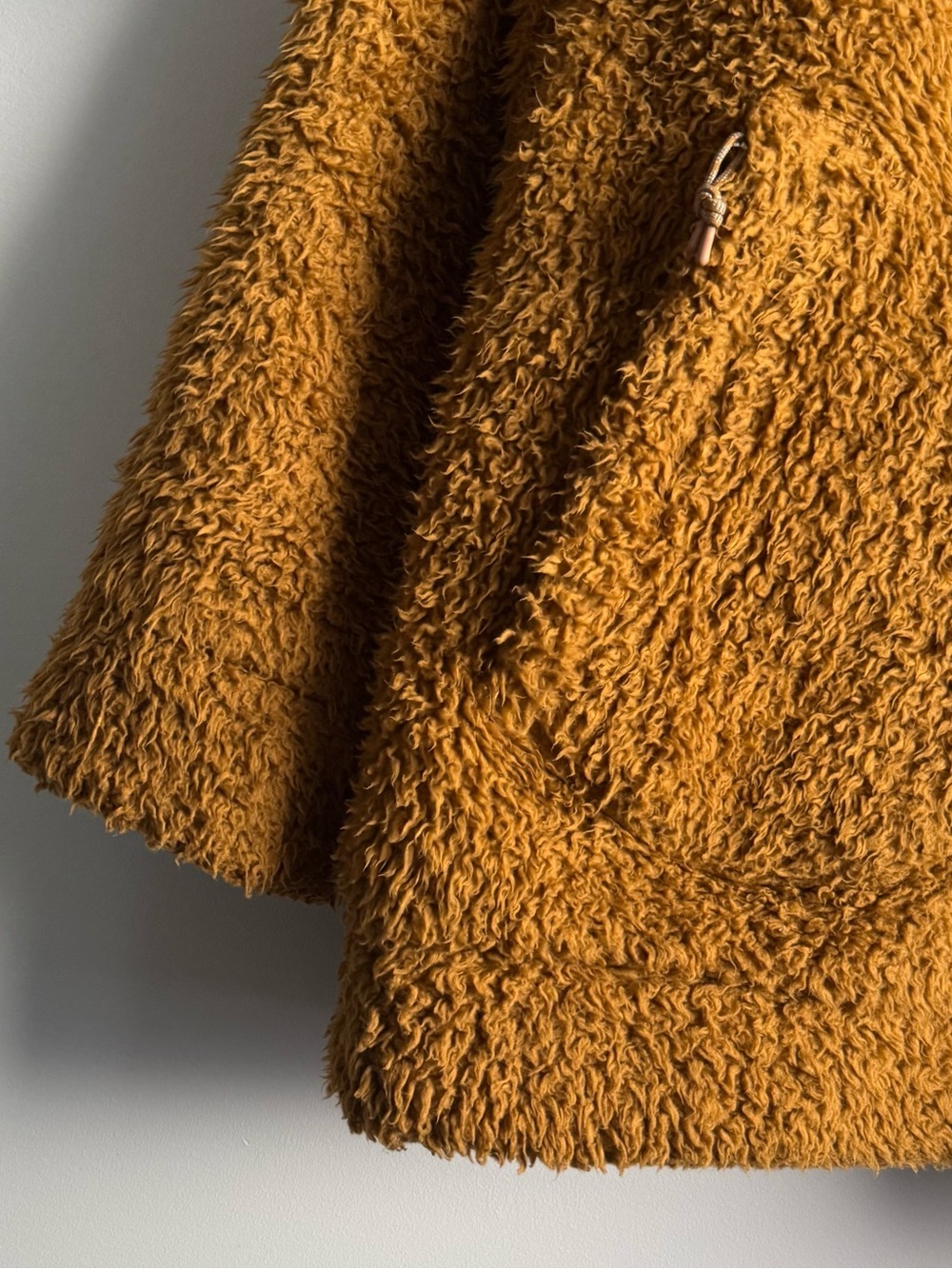 lululemon oh so sherpa jacket - Picture 6 of 16